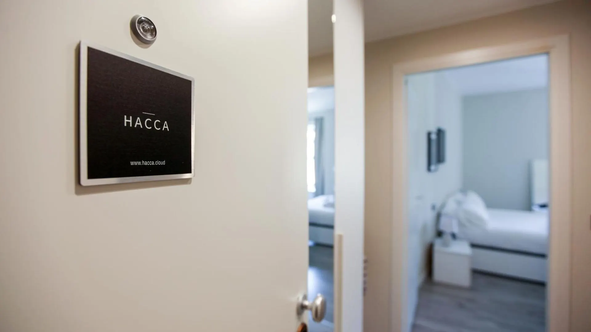 Apartment Hacca Collection - Buenos Aires & Central Station Studio Milan Italy