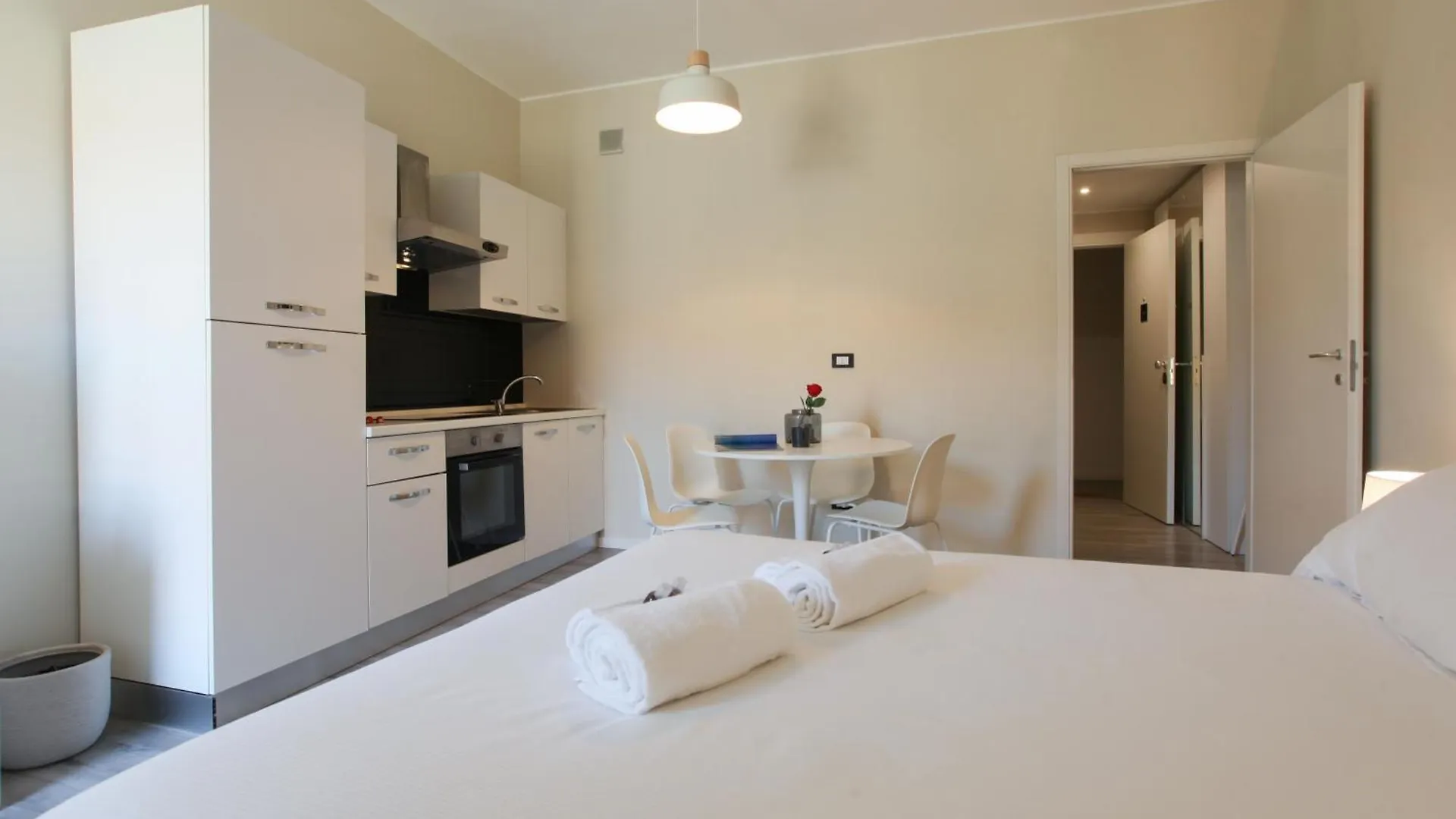 Apartment Hacca Collection - Buenos Aires & Central Station Studio Milan Italy