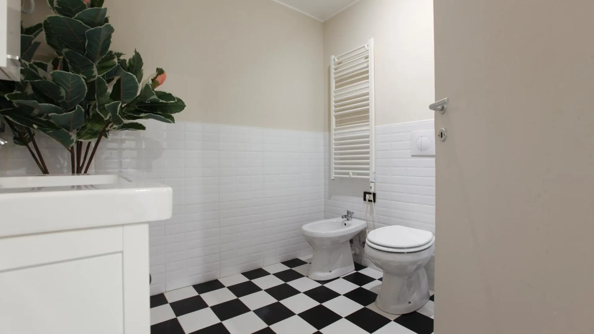 Hacca Collection - Buenos Aires & Central Station Studio Milan Apartment